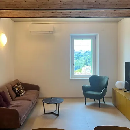Clarisse 18 Appartement
